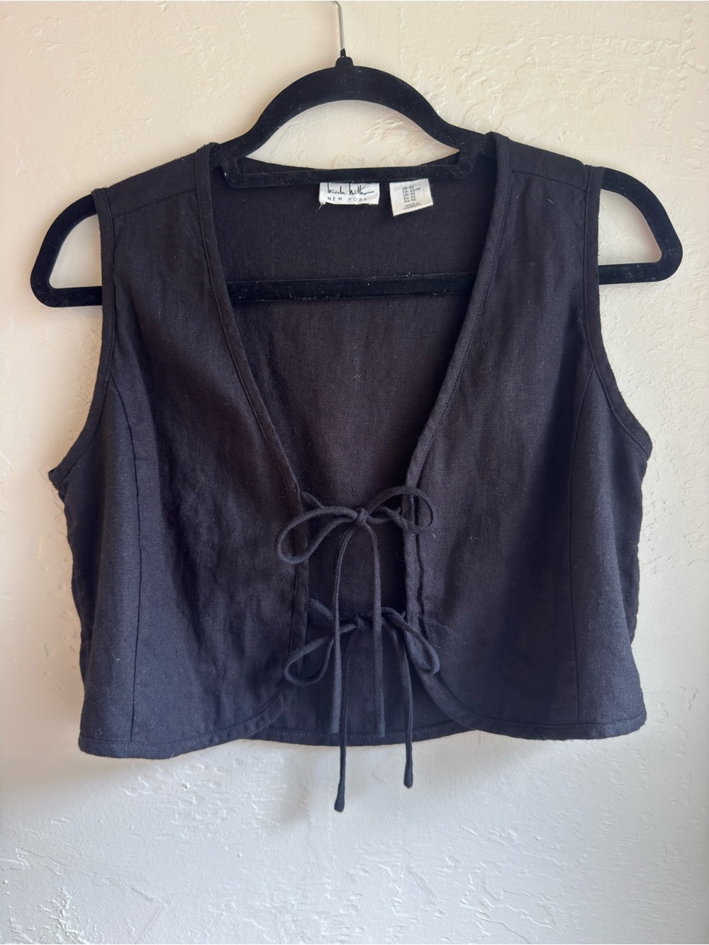 Nicole Miller - Black Tie-Front Linen Vest Top